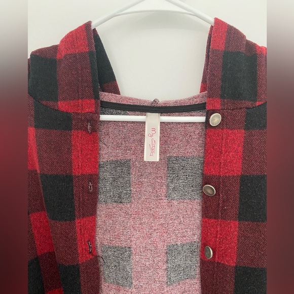 Flannel - Picture 2 of 3